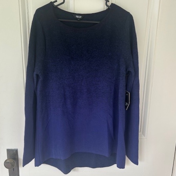 NWT Vera Wang Simply Vera Blue sweater, Sz L - Picture 1 of 5